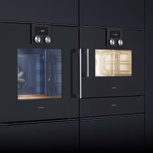 Gaggenau Küchentechnik: Kombination aus Dampfgarer, Backofen und Wärmeschublade von Gaggenau – Spitzenqualität für Premiumküchen